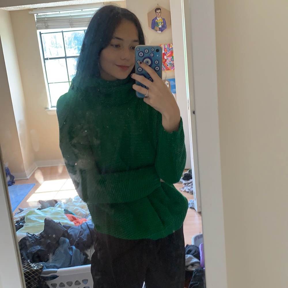 Emerald Green knitted sweater with wide neck